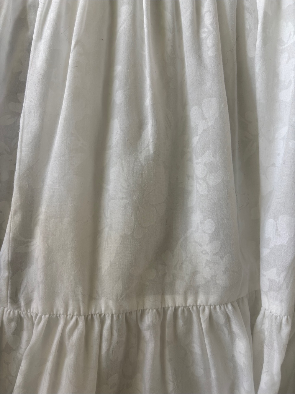 En Saison Rue Midi Ivory Eyelet Tiered Dress - Picture 2 of 4